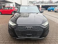 Gebraucht Audi A3 Basis 116 PS (85 kW) 2023 Schwarz Limousine