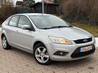 Używany Ford Focus Style 101 KM (74 kW) 2011 Srebrny Sedan/Limuzyna