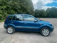 Gebraucht Ford Fusion 101 PS (74 kW) 2009 Blau Kleinwagen