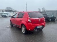 Gebraucht Dacia Sandero 75 PS (55 kW) 2009 Rot Kleinwagen