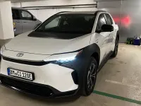 Gebraucht Toyota bZ4X 150 kW (204 PS) 2025 Weiß SUV