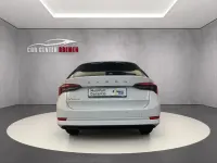 Gebraucht Skoda Octavia Ambition 150 PS (110 kW) 2021 Weiß Kombi