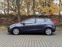 Gebraucht Kia Ceed 99 PS (72 kW) 2015 Grau Kleinwagen