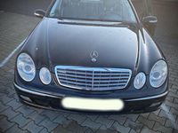 Gebraucht Mercedes E200 Elegance 163 PS (119 kW) 2003 Schwarz Limousine