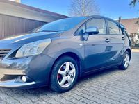 Gebraucht Toyota Verso Executive 147 PS (108 kW) 2009 Grau Van / Kleinbus