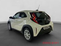 Neu Toyota Aygo X PURE 116 PS (85 kW) 2026 Super white SUV