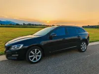 Gebraucht Volvo V60 Linje Svart 150 PS (110 kW) 2016 Schwarz Kombi
