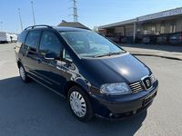 Second-hand Seat Alhambra Reference 140 CP (102 kW) 2010 Albastru Monovolum