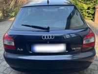 Gebraucht Audi A3 131 PS (96 kW) 2002 Blau Kleinwagen