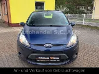 Gebraucht Ford Fiesta Trend 82 PS (60 kW) 2012 Blau Kleinwagen