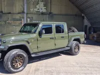 Gebraucht Jeep Gladiator Overland 264 PS (194 kW) 2021 Grün Pickup