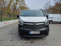 Gebraucht Opel Vivaro 125 PS (91 kW) 2017 Weiß Van / Kleinbus