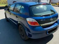 Gebraucht Opel Astra 90 PS (66 kW) 2005 Kleinwagen