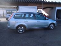 Gebraucht Ford Focus Ghia 145 PS (106 kW) 2005 Silber Kombi