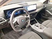 Gebraucht BMW 318 Comfort Edition 156 PS (114 kW) 2025 Weiß Kombi
