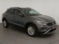 Second-hand VW T-Roc Life 110 CP (80 kW) 2023 Gri SUV