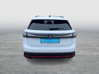 Gebraucht VW ID.7 Pro 210 kW (286 PS) 2025 Gletscherweiß metallic Kombi