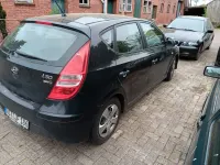 Gebraucht Hyundai i30 Classic 109 PS (80 kW) 2011 Schwarz Limousine