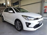 Gebraucht Kia Rio Spirit 101 PS (74 kW) 2022 Weiß Limousine