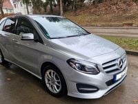 Gebraucht Mercedes B200 156 PS (114 kW) 2016 Silber Van / Kleinbus