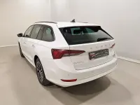 Gebraucht Skoda Octavia Clever 2021 Weiss Kombi