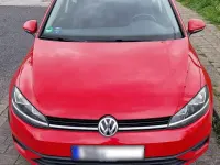 Gebraucht VW Golf VII Trendline 86 PS (63 kW) 2017 Rot Limousine