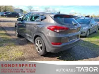 Gebraucht Hyundai Tucson Trend 132 PS (97 kW) 2016 Moon rock SUV