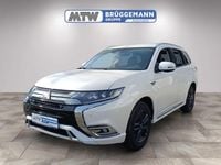 Usata Mitsubishi Outlander P-HEV Plus 224 CV (164 kW) 2019 Bianco SUV