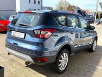 gebraucht Ford Kuga 2.0 TDCi Cool & Connect Aut. 4x4