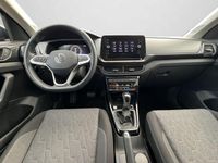 Gebraucht VW T-Cross 116 PS (85 kW) 2025 Reflexsilber metallic (metallic) SUV
