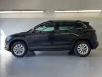 Neu Skoda Karoq Ambiente 150 PS (110 kW) 2026 [8x8x] race blue metallic SUV