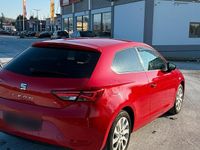 Usata Seat Leon SC 105 CV (77 kW) 2013 Rosso Utilitaria
