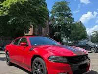 Gebraucht Dodge Charger SXT 300 PS (220 kW) 2016 Rot Limousine