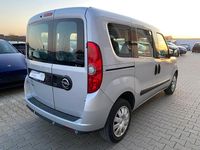 Gebraucht Opel Combo Selection 120 PS (88 kW) 2017 Grau Van / Kleinbus