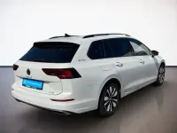 Second-hand VW Golf VIII Goal 150 CP (110 kW) 2025 Alb Break