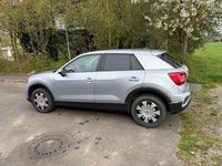 Gebraucht Audi Q2 Advanced 116 PS (85 kW) 2023 Silber SUV