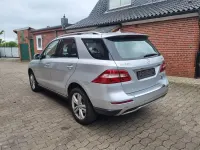 Gebraucht Mercedes ML350 306 PS (225 kW) 2011 Silber SUV