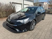 Gebraucht Toyota Avensis Comfort 111 PS (81 kW) 2015 Schwarz Kombi
