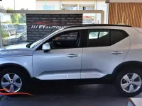 Gebraucht Volvo XC40 190 PS (139 kW) 2019 Bright silver metallic / metal SUV