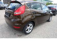 Gebraucht Ford Fiesta Titanium 82 PS (60 kW) 2011 Braun Kleinwagen