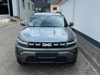 Neu Dacia Duster Journey 131 PS (96 kW) 2025 Grau SUV
