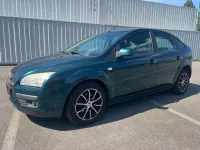 Gebraucht Ford Focus Style 101 PS (74 kW) 2007 Grün Limousine