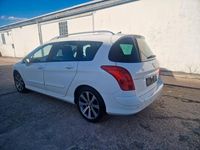 Gebraucht Peugeot 308 SW Allure 156 PS (114 kW) 2013 Weiß Kombi