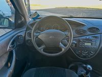 Usata Ford Focus 75 CV (55 kW) 2003 Argento Berlina