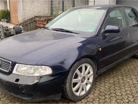 Gebraucht Audi A4 150 PS (110 kW) 1998 Blau Limousine