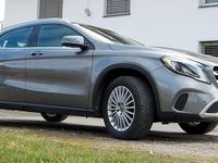 Second-hand Mercedes GLA200 156 CP (114 kW) 2020 Gri SUV