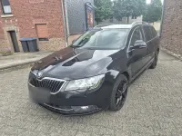 Gebraucht Skoda Superb 170 PS (125 kW) 2014 Schwarz Kombi