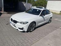 Gebraucht BMW 330 Luxury Line 252 PS (185 kW) 2018 Limousine