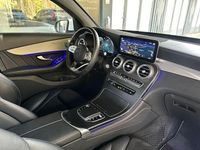 Gebraucht Mercedes GLC300 AMG 245 PS (180 kW) 2020 Weiß Coupé