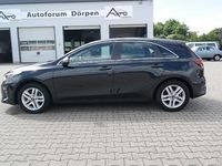 Gebraucht Kia Ceed Vision 140 PS (102 kW) 2019 (1k) black pearl m Kleinwagen